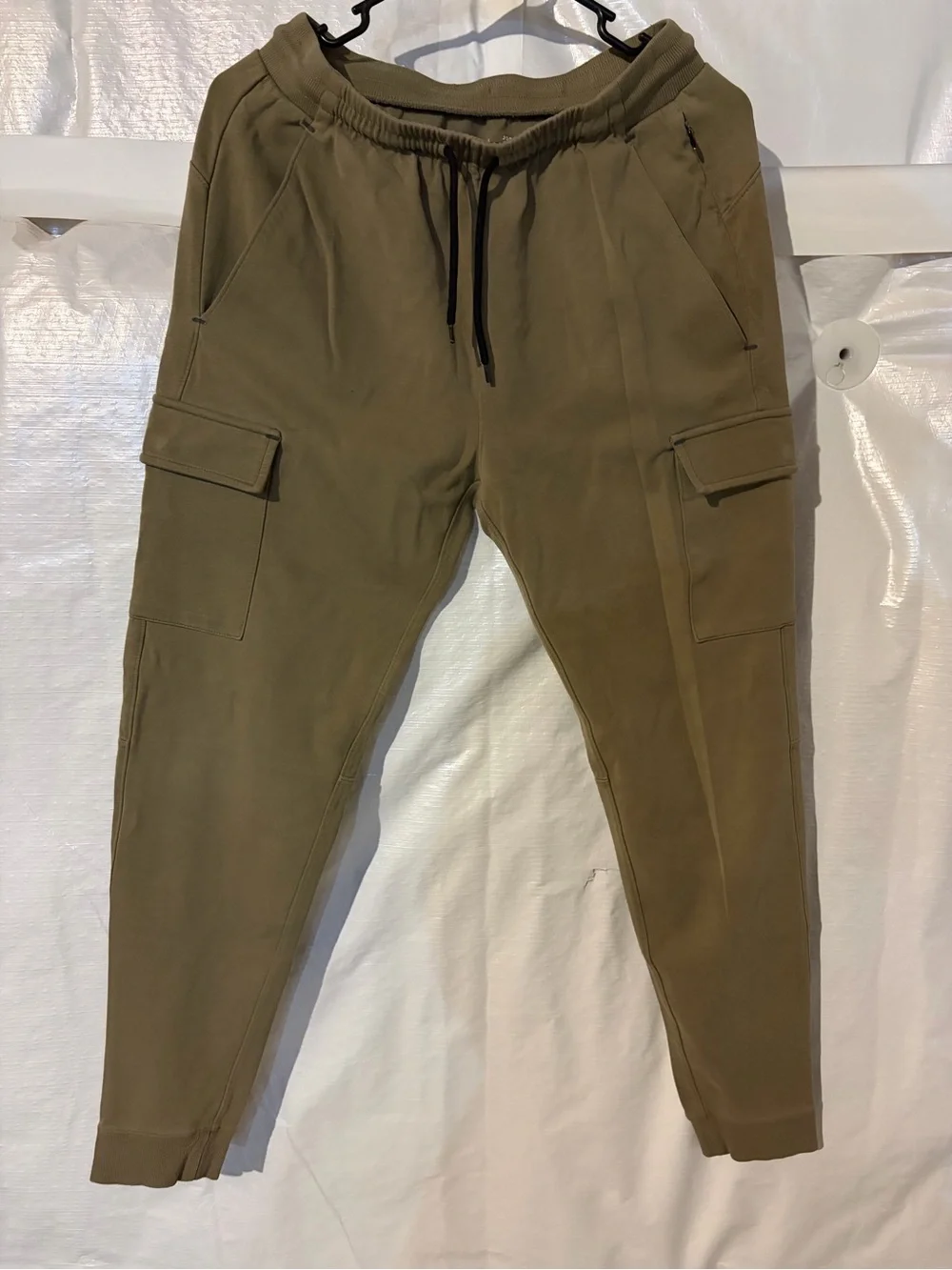 Old Navy Olive Green Cargo Jogger Pants